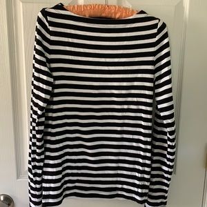 Gap long sleeve black and white strip shirt
